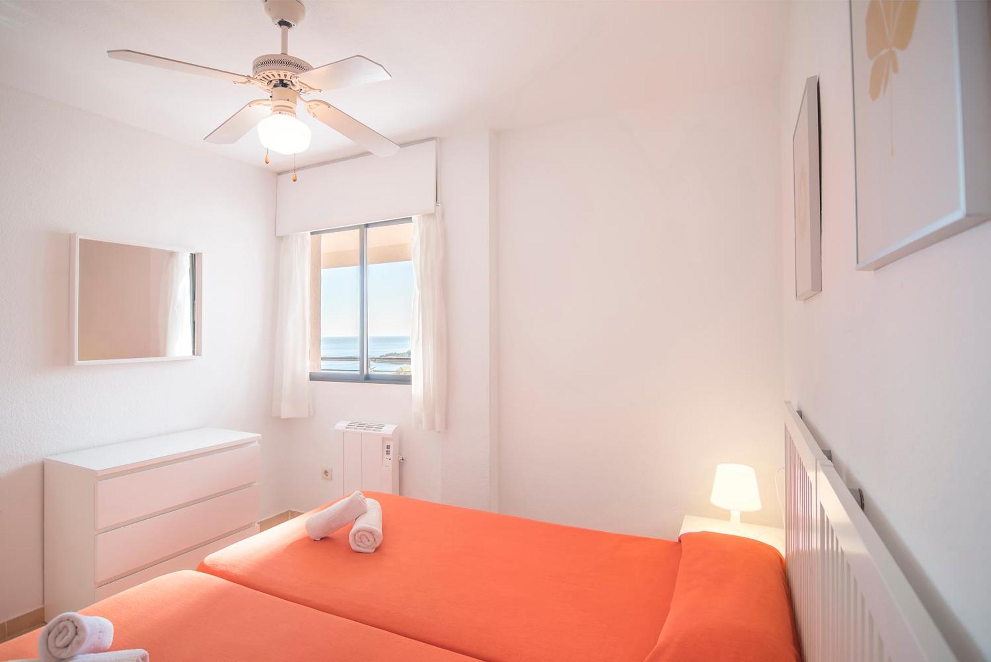 Apartamentos Paraíso Mar Calpe Habitación foto