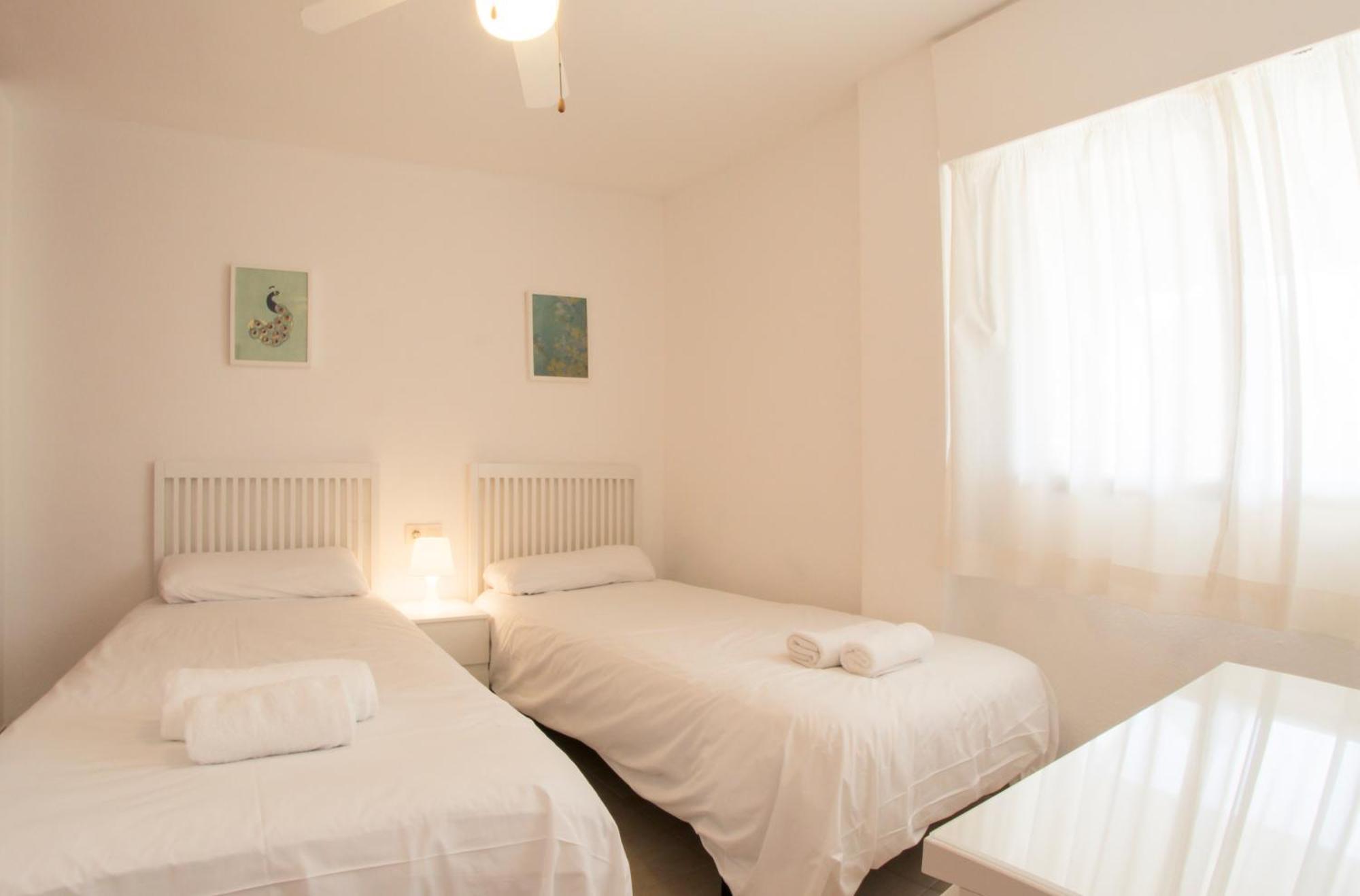 Apartamentos Paraíso Mar Calpe Habitación foto