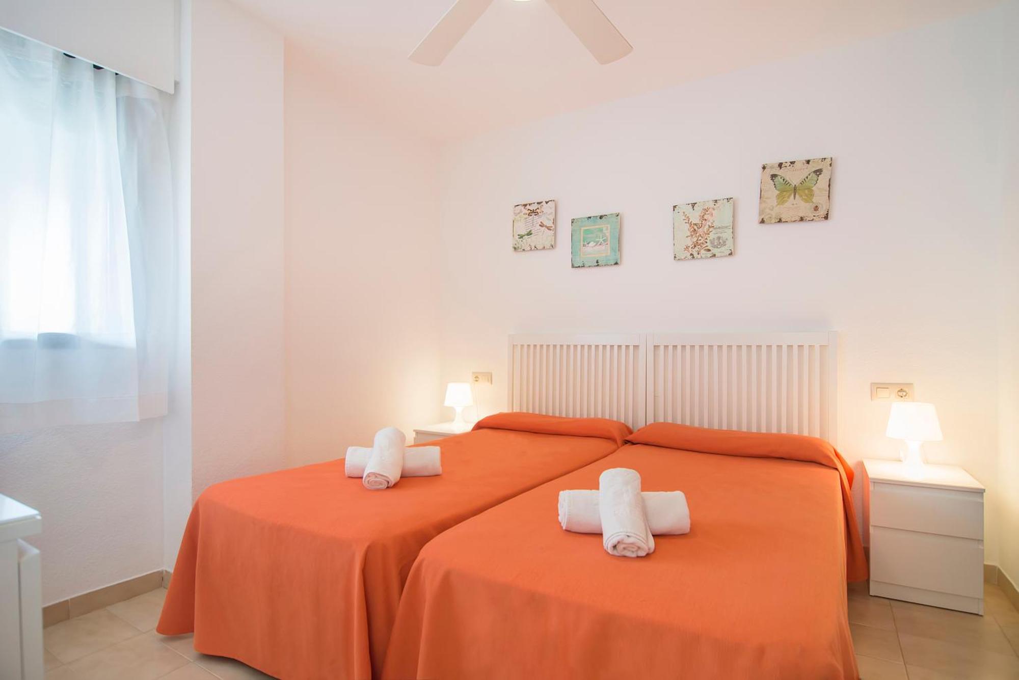 Apartamentos Paraíso Mar Calpe Habitación foto
